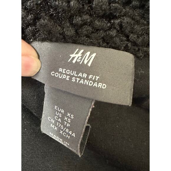 H&M black teddy long sleeves full zip jacket size XS - Picture 3 of 13